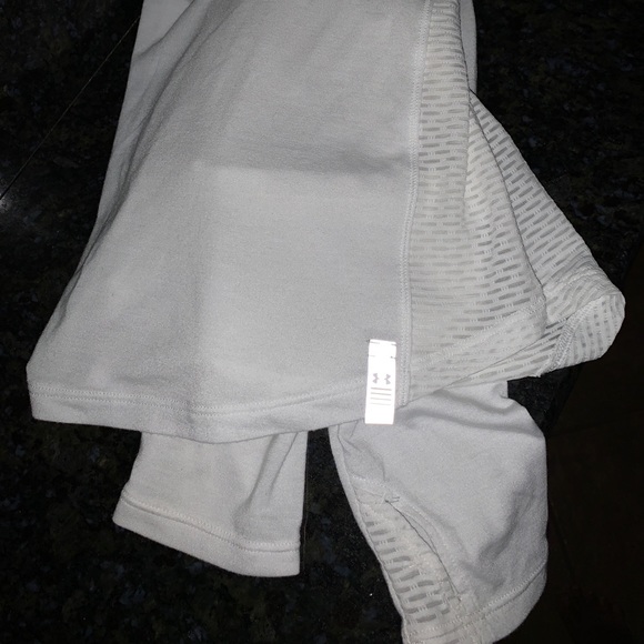 UnderArmour Lightweight Performance Runnin… - Picture 11 of 12